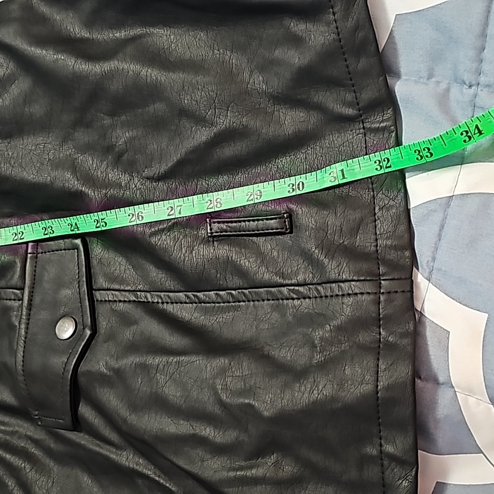 Jacket - Picture 8 of 9
